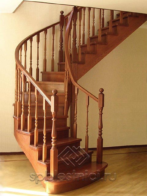 Купить лестницу в дом деревянную СПБ