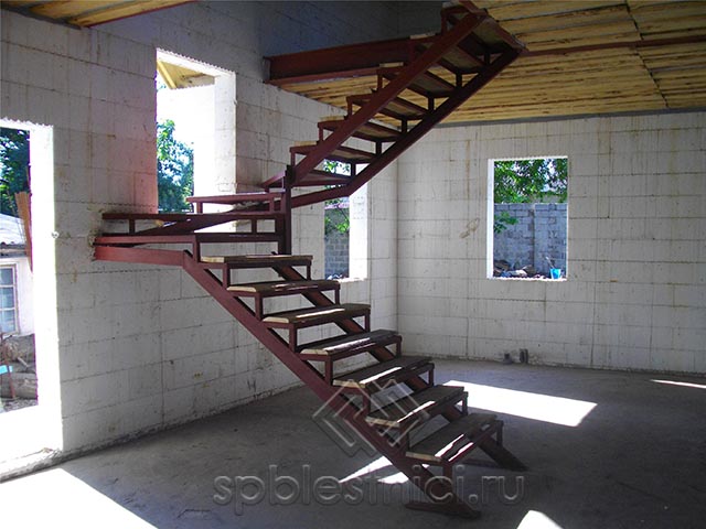 Расчет металлической лестницы в Санкт Петербурге